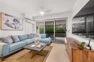 The Mews Bowen Hills - Spacious 3-Bedroom Apartment with Pool & Parking - 5