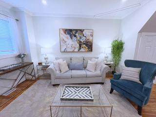 New 2BR w Deck Green Line B Brighton - 6