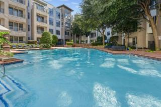 Apex Executive Apartments - Lake Carolyn TX - 4