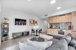 Downtown Condo - Resort Amenities & Amazing View - 6