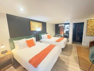 Riverwalk Park Inn - 2