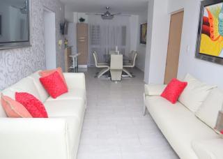 hermoso y amplio apartamento - 9
