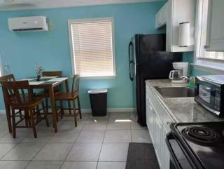 Cozy Beachside 1BR Studio Near North Beach - 6