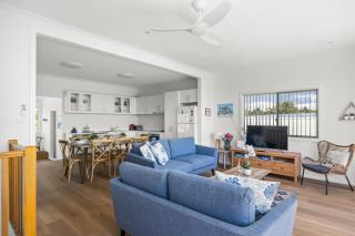 Seaside Beach House - Burrill Lake - 6