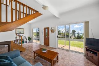 Seaside Beach House - Burrill Lake - 3