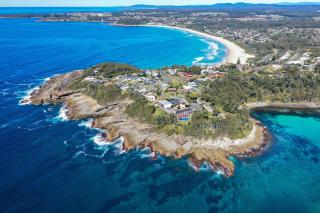 Summer House On Kurrawa - stunning beach views - Kioloa - 3