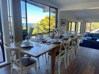 Scotts Ocean View - 6BR beachside Mollymook home - Mollymook - 4