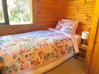 Rosemary Cottage - short walk to Gannet Beach - Bawley Point - 3