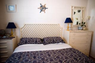 Kywong Beach Cottage - cosy beach escape - 2