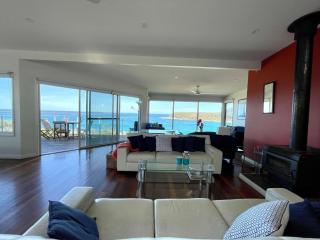 Stunning Ocean Views - overlooking Merry Beach - Kioloa - 7