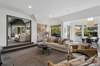 Emerald Oasis by Sotheby's Luxury Rental Homes - 2