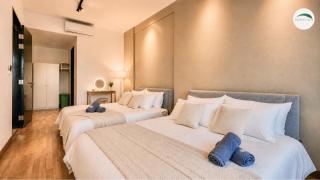 Spacious Modern Suite for 7 Guests - 8