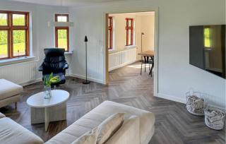 Nice Home In Hadsund - 8