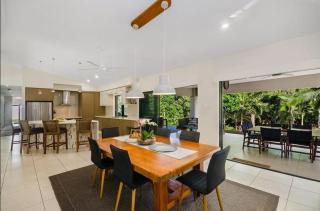 Luxury Tropical Retreat - 7
