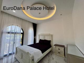 EuroDana Palace Hotel - 0