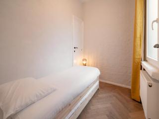 Spacious 3BR City Center Apartment Antwerp - 1