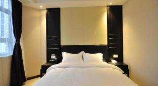 Super 8 Hotel Guiyang Qianling Park Ruijin North Road - 2