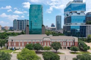 Hyatt House Dallas Uptown - 6