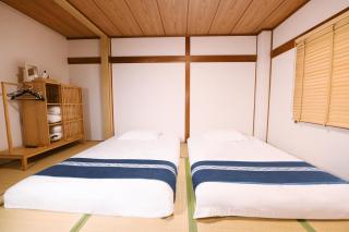 Japanese House near Osaka Castle 4BR Entire house for 10 - 8