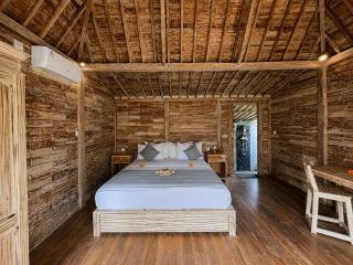 D'carik Wooden Lodge Ricefield View by TVM - 2