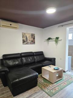 Garden Studio - 6
