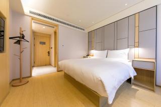 JI Hotel Shanghai Lingang New City - 8
