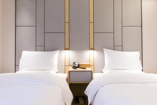 JI Hotel Shanghai Lingang New City - 9