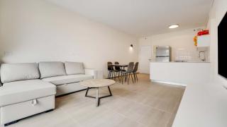 1BR Apartment in Florentin TLV by Barnes - 5