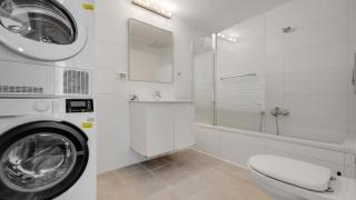 1BR Apartment in Florentin TLV by Barnes - 4