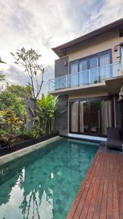 Canggu Circle Villa by Ini Vie Hospitality - Canggu - 5