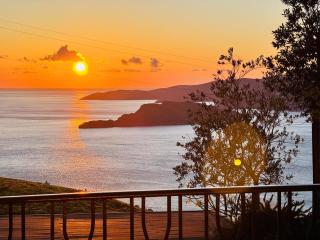 Seaview Hideaway- Premium Apartment - 5