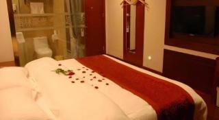 GreenTree Inn HeFei LongChuan Road South Hefei Railway Station Business Hotel - 5