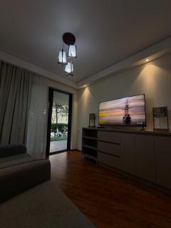 Prime Garden One Bedroom Dreamland Oasis - 6