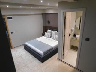 SFERA Boutique Rooms - 1
