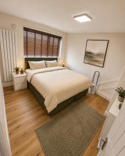 Ai Stays Suites Rennets Wood - 3