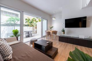 Phaedrus Living Artotines Urban Residence - 5
