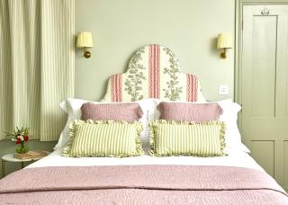 Beautifully renovated Edwardian gatehouse - East Lodge - 1