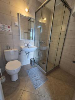 City House Podgorica - Cozy Rooms & Good Vibes - 1