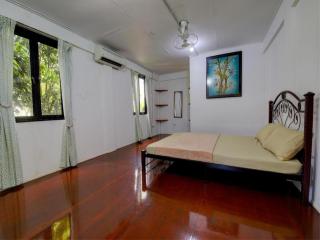 OYO HOME 90800 Rumah Pangi Homestay - 1
