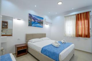Ksamil Guesthouse Villa - 1