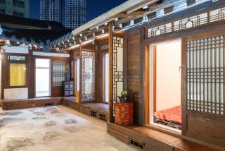 Hanok 1942 - 0