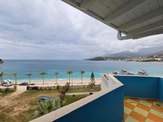 Blue Stay Hotel - 8