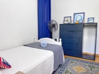 Bright 2BR Blue Apt Maadi Cairo Fast WIFI - Walkable - 9
