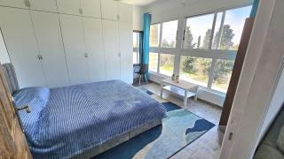 Luxury Sea View Apartment - 3 Bedrooms - 3 King Beds - Sleeps 6 - 8