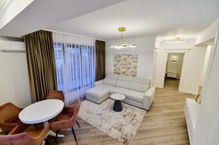 Elite by UpTown Apartments - 9
