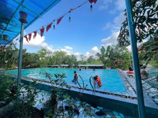 Hideaway Village Homestay - 8