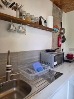 Southbourne Garden Cottage - 3