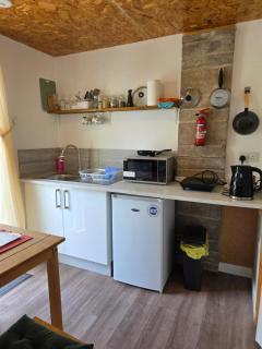 Southbourne Garden Cottage - 1