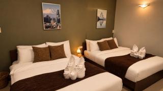 Vintage Time tunnel - 3 Queen beds - PhayaThai BTS - 9