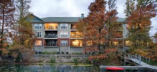 Lake Marion Resort 2BR Apartment - 3